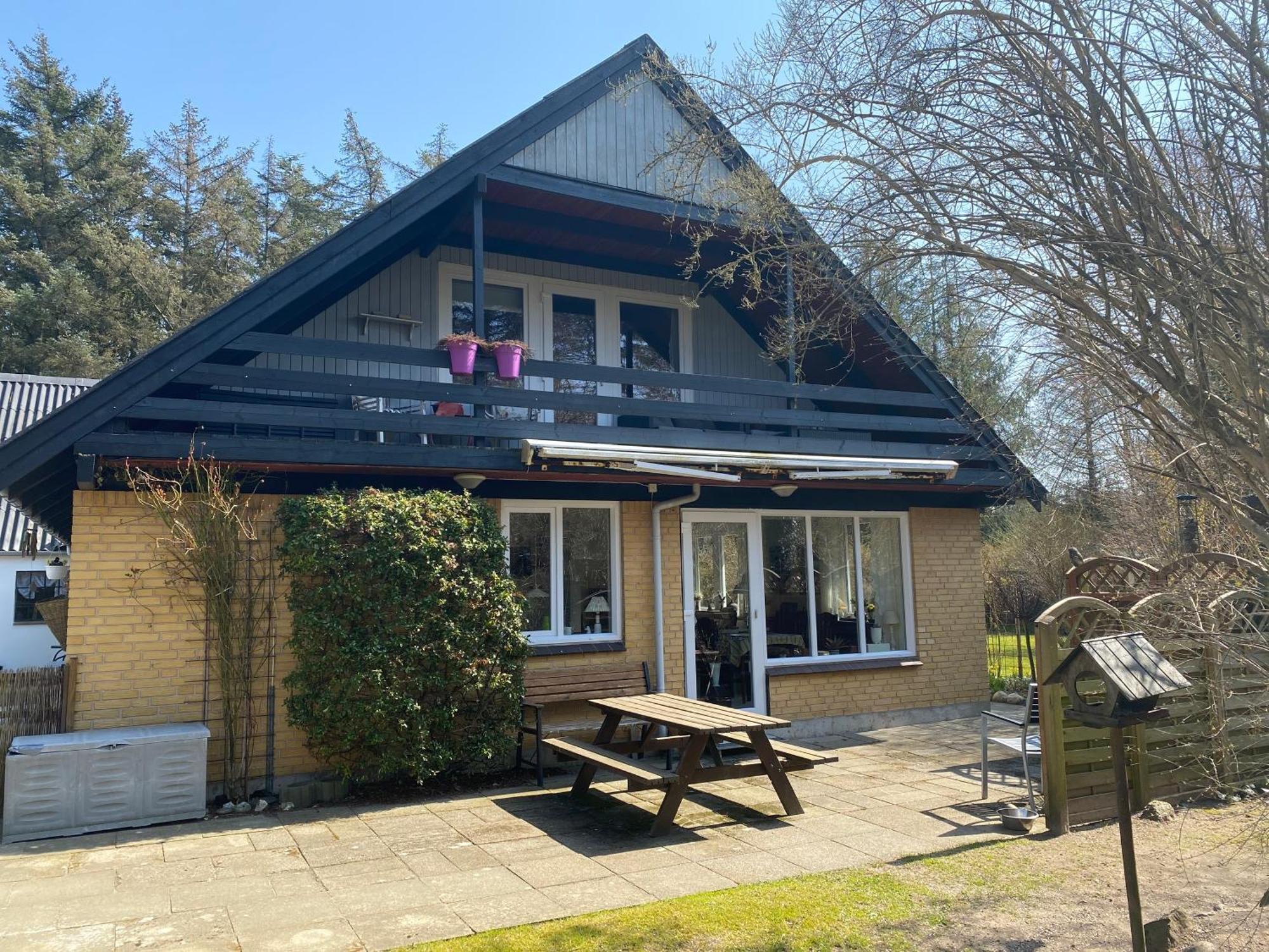 Large Room With Balcony At The Edge Of The Forest Lokken Exterior photo